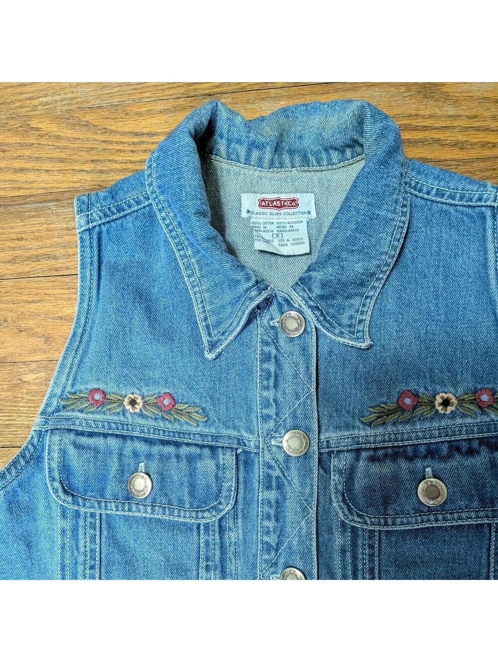 90s Y2K Daisy Floral Embroidered Denim Vest - Cropped Floral Cottagecore Size S